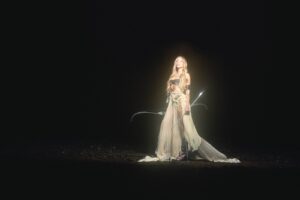 Tini presenta “Futttura Live”, un álbum que recorre toda su carrera